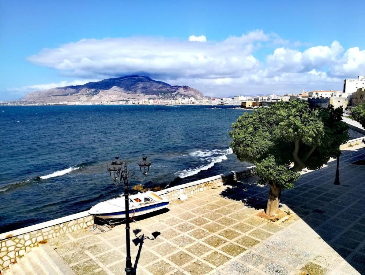 Appartamento San Liberale sul mare Trapani Esterno foto