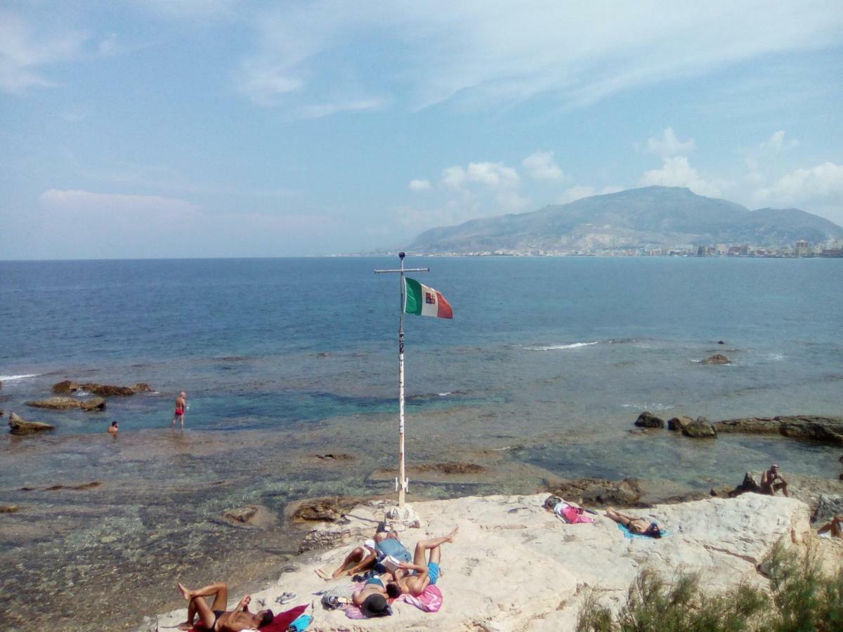 Appartamento San Liberale sul mare Trapani Esterno foto
